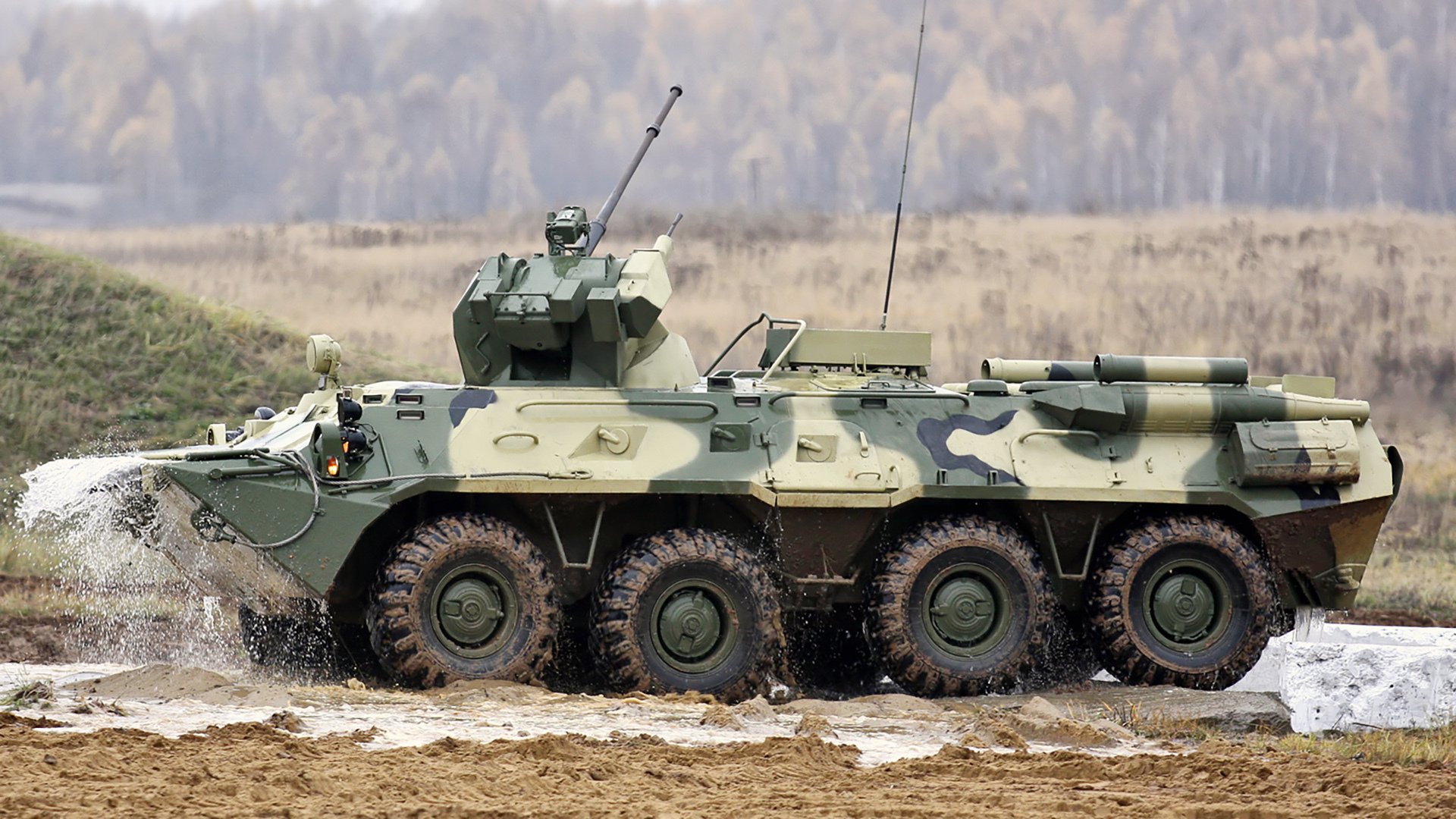 德甲比赛中的VAR使用效果评估,足球比赛var使用规则